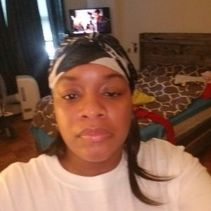 Meet your Posher, Joy